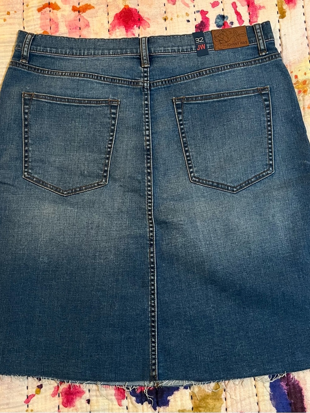 NWT Johnny Was Indigo Embroidered Denim Skirt Size 32 MSRP $220 - Picture 2 of 14